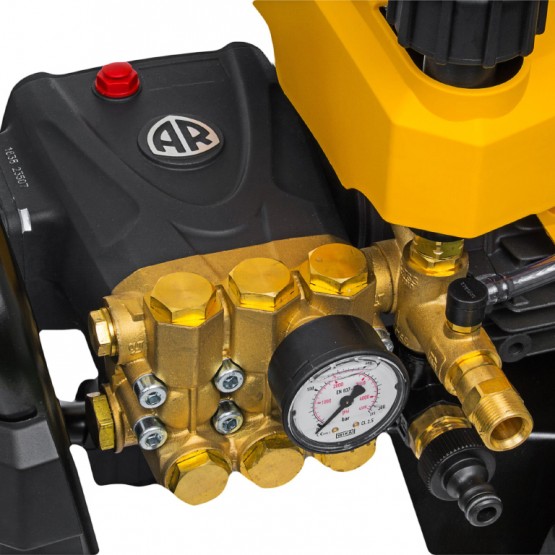 Електрическа водоструйка DeWALT за професионална употреба 7400 W, 840 л/ч, 230 bar DXPW007E