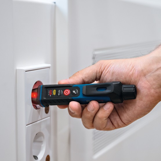 Безконтактен фазомер Bosch GVD 1000-17, 1000 V, 2 x 1.5 V AAA