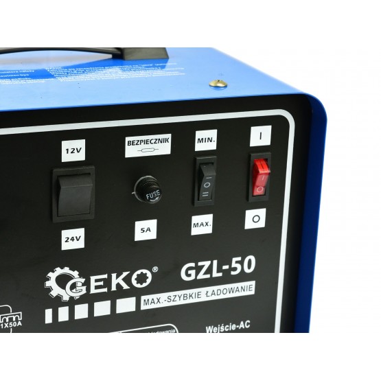 Автомобилно зарядно устройство GEKO G80039, 12 V / 24 V