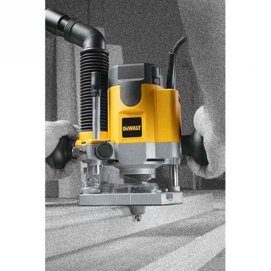 Оберфреза 1100 W DEWALT DW621KT 