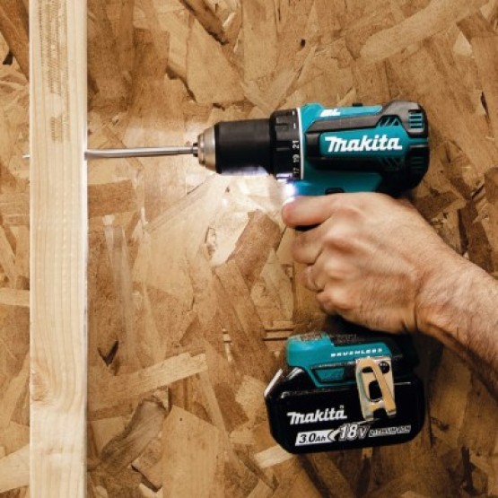 Акумулаторен винтоверт Makita DDF485RFJ, двускоростен, безчетков /18 V, 3 Ah, 0-500 / 0-1900 об./мин, 38/50 Nm/