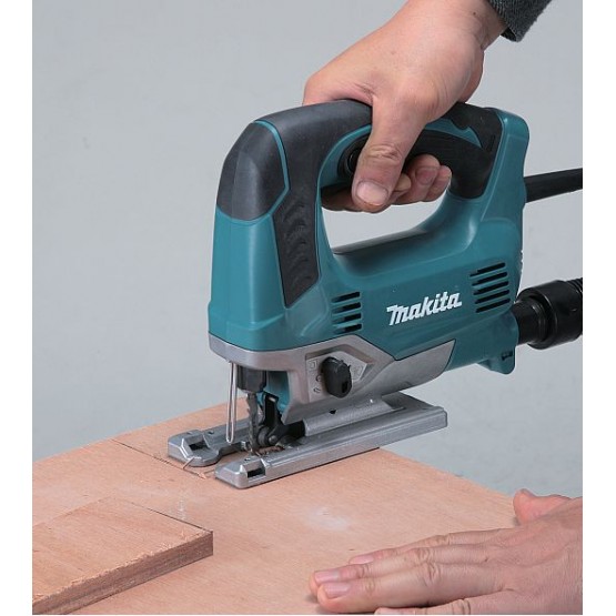 Прободен трион Makita JV0600K /650 W, 23 мм./