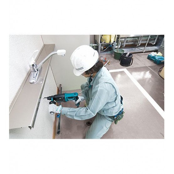 Електрически перфоратор Makita HR2631F /800 W, куфар/