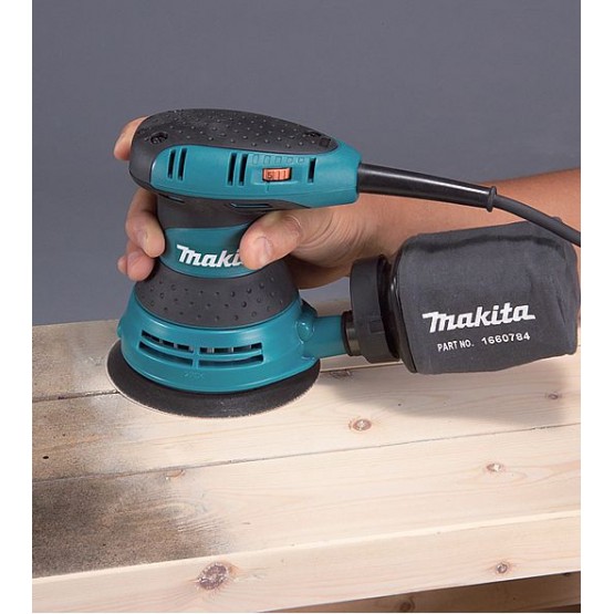 Шлайф ексцентриков Makita BO5031 / 300 W, Ø 125 мм., регулиране на оборотите/