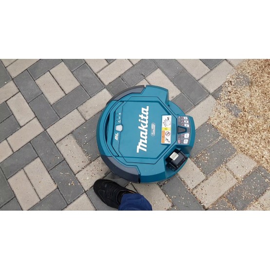 Акумулаторна прахосмукачка робот Makita DRC200Z, 500 м², 18+18 V, без батерия и зарядно