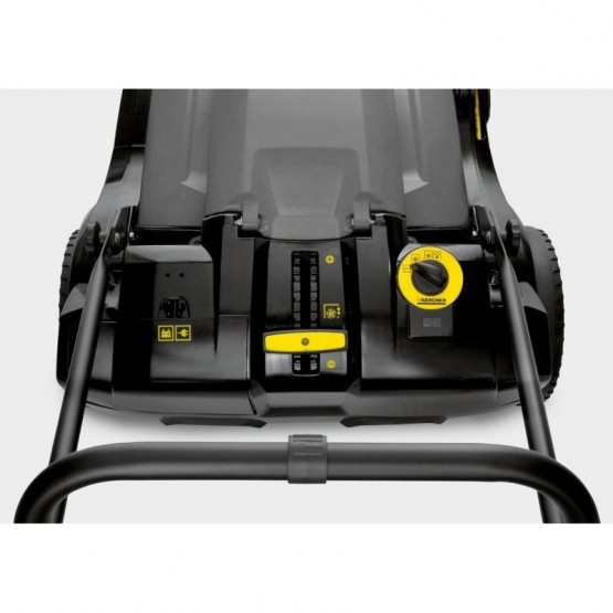 Метачна машина KARCHER KM 70/30 C Bp Pack Adv, 150W, 2800м2/ч, 42л