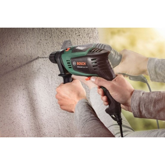 Ударна бормашина BOSCH UniversalImpact 800 с Kickback Control, 800W, 50-3000об/мин 0603131120